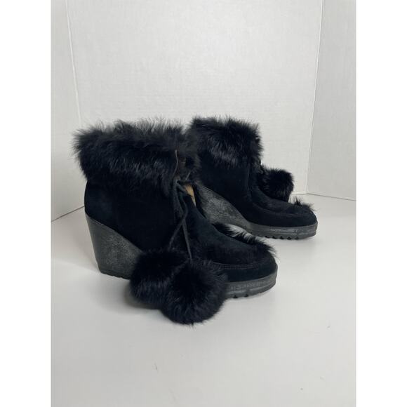 COACH Kataya Boot Black Suede Rabbit Fur Trim Lace Up Wedge Booties Size 6.5 - Picture 1 of 8